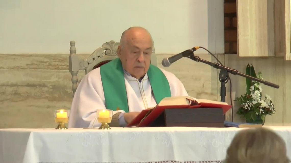Padre Aldo Scotto S.J viaja a su nuevo destino. Padre Aldo Scotto S.J viaja a su nuevo destino.